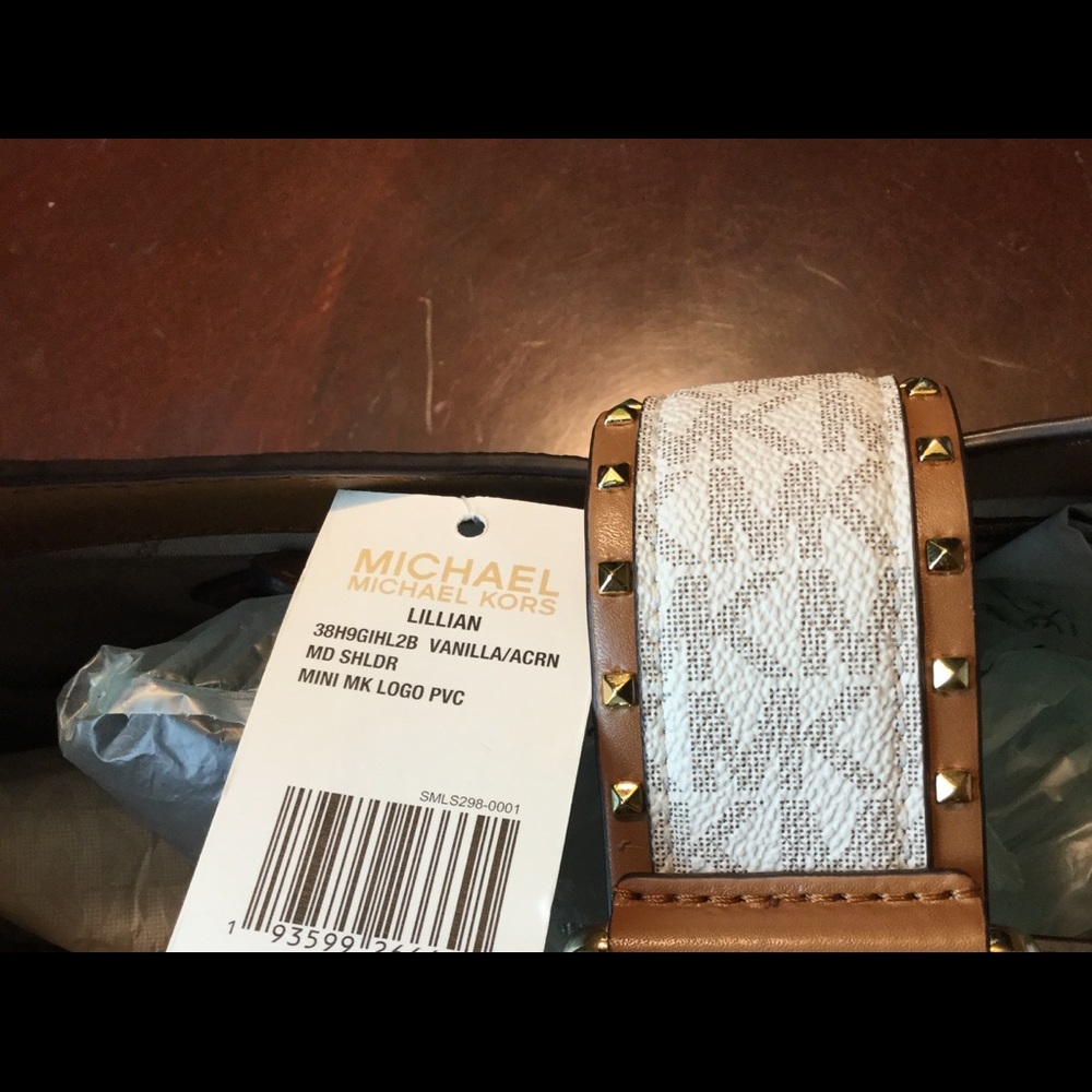 MICHAEL KORS LILLIAN WHITE TAN LOGO SHOULDER BAG - Picture 4 of 6